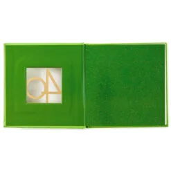 Hallmark Why 40 Is Fantastic Book -Hallmark Shop Why 40 Is Fantastic Gift Book 1BOK1446 02